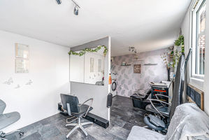 Photo 7- click for photo gallery